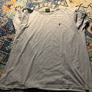 Ralph Lauren polo. Xl. Grey heathered tee with signature horse. Guc to be safe